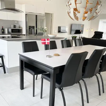 Dwerg - 1-5km From The Sea In Nw Jutland By Interhome Holiday home