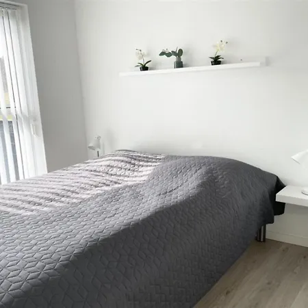 Dwerg - 1-5km From The Sea In Nw Jutland By Interhome