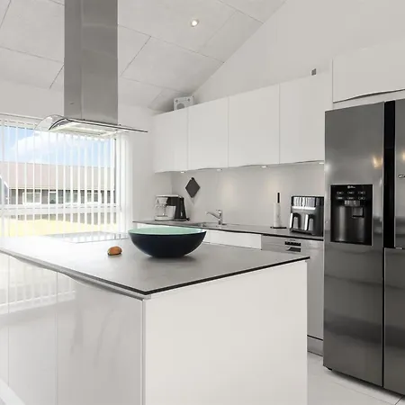 Casa de Férias Dwerg - 1-5km From The Sea In Nw Jutland By Interhome Løkken
