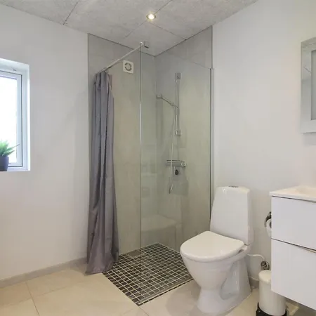Dwerg - 1-5km From The Sea By Interhome בית נופש